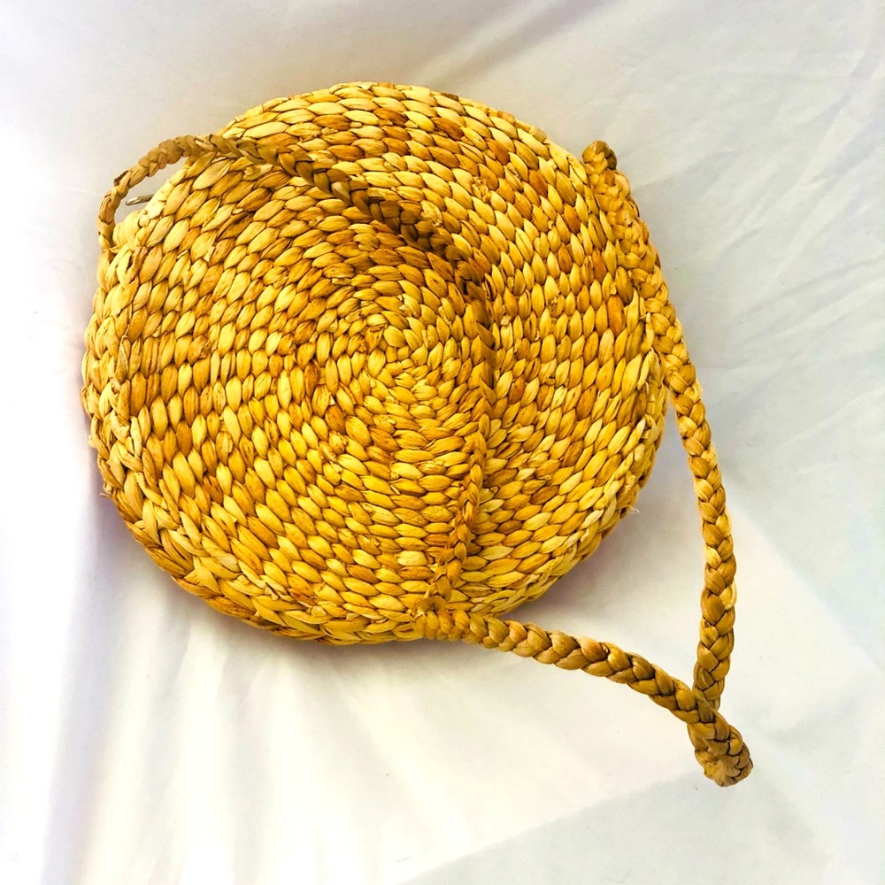 Bali Artisan Round Ata Grass Summer Bag - Picture 3 of 3